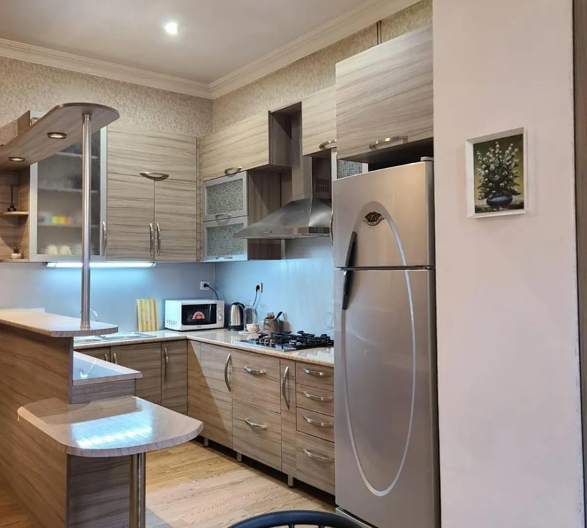 Sale! 75 Sqm Old Tbilisi Daily&Monthly 1-Bd Apt דירה