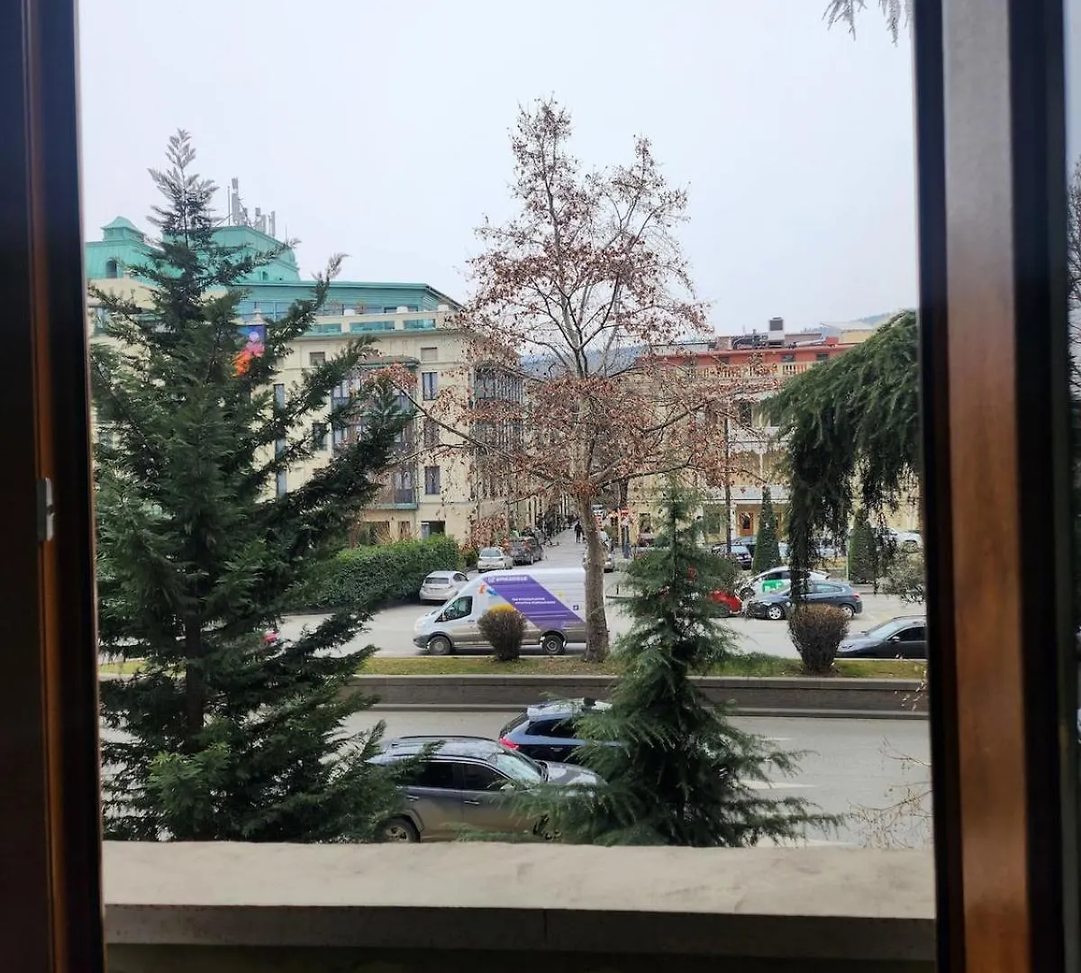 Sale! 75 Sqm Old Tbilisi Daily&Monthly 1-Bd Apt